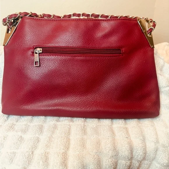 Handmade artisan laser cut leather bag artist unknown. Pristine real silk lining - Picture 5 of 14